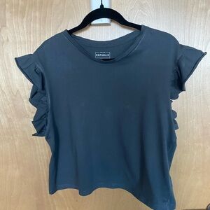 Republic short grey top.